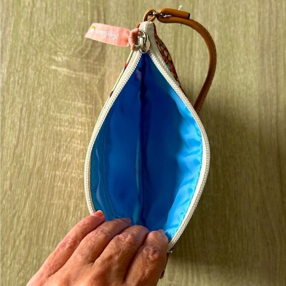 NWOT … LILY BLOOM “Be Mine” Purse / Wristlet And/Or Clutch - Picture 4 of 4